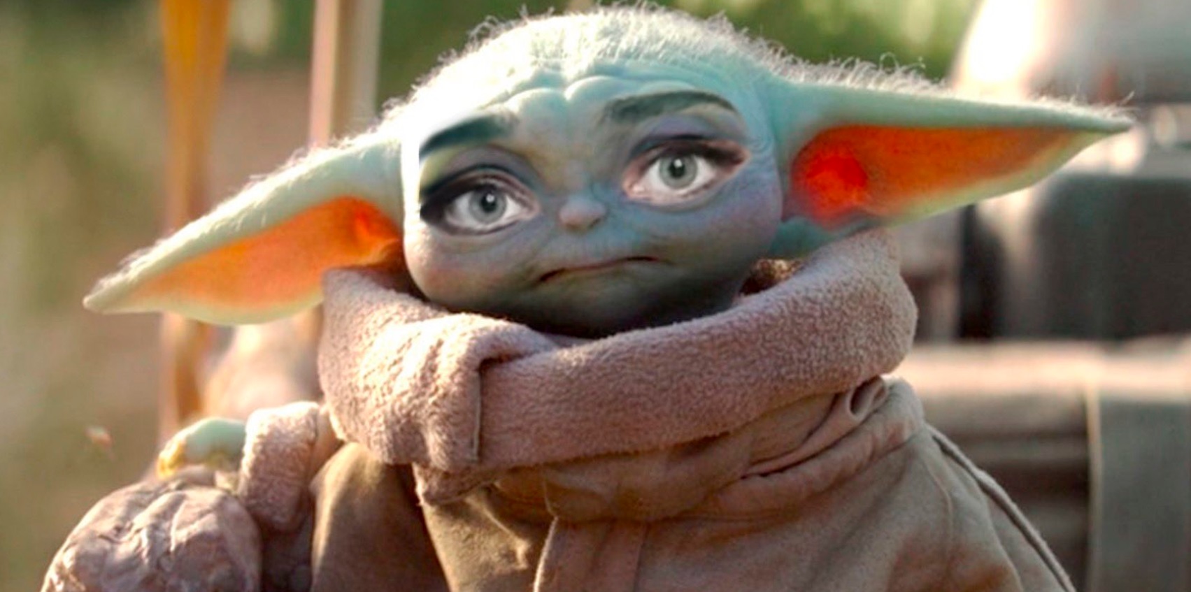 PHOTO Baby Yoda Wearing Makeup With Plucked Eyebrows