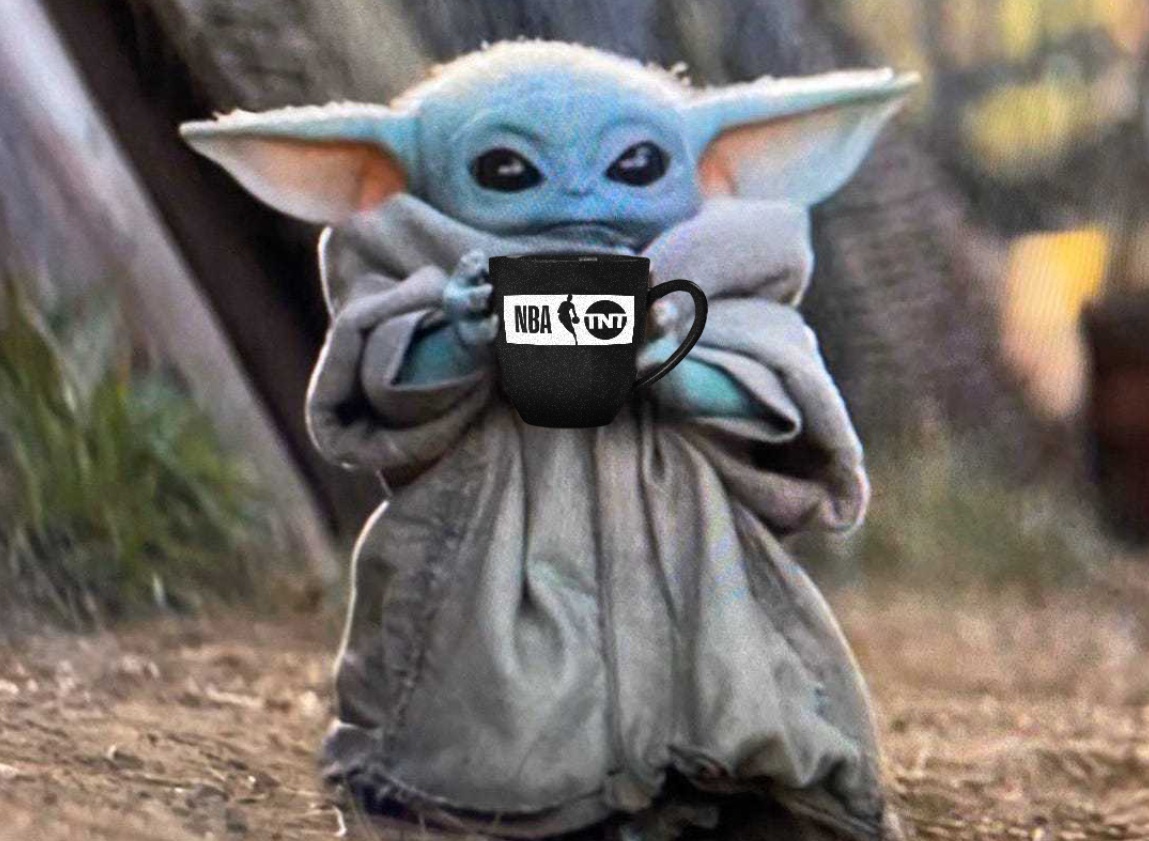 PHOTO Baby Yoda With An NBA On TNT Mug