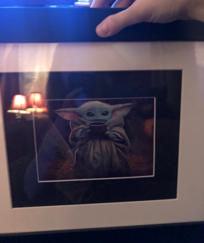 PHOTO Framed Baby Yoda Drinking Tea Christmas Present