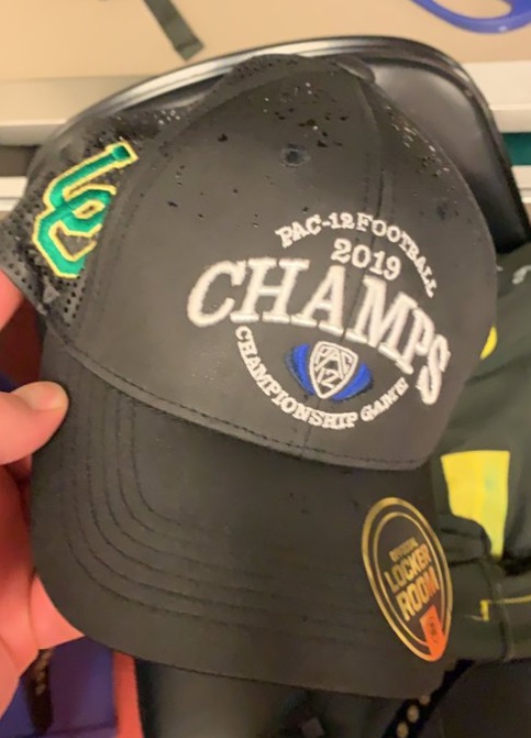 PHOTO Oregon Ducks Black PAC-12 Championship Hat Looks Amazing