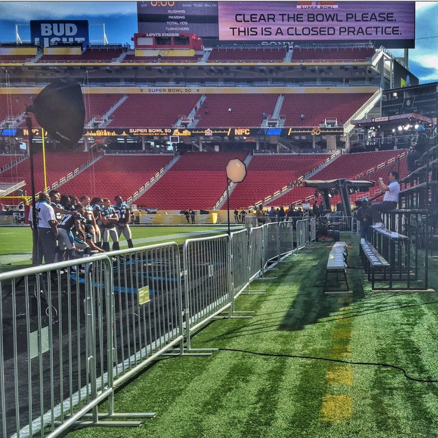 PHOTO Ron Rivera Took A Picture Of His Own Players Before Super Bowl 50