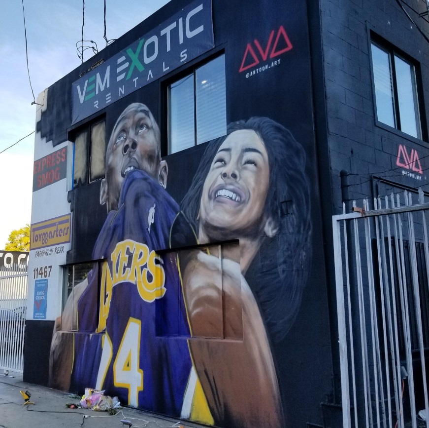 PHOTO Kobe And Gianna Mural In Studio City