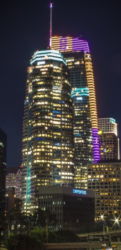 PHOTO Wilshire Grand Center Lit Up Purple And Gold WithA Number 8 To Honor Kobe