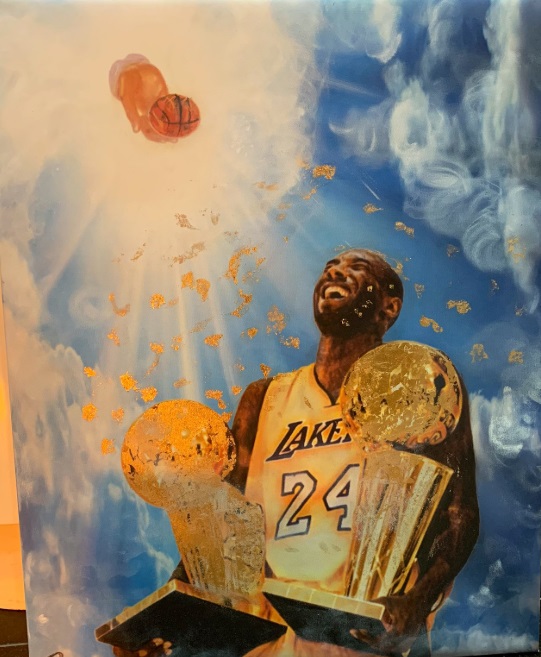 PHOTO Kobe Bryant Holding Championship Trophies In Heaven Canvas Mural