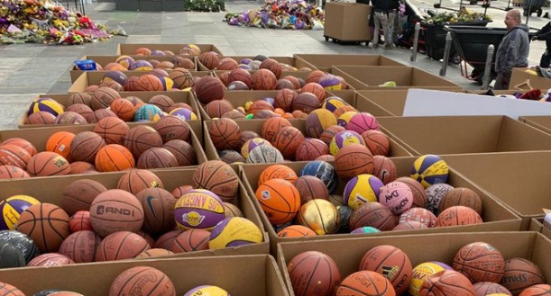 PHOTO 1300 Basketballs Outside Kobe Bryant Memorial In Cardboard Boxes For Kobe's Family