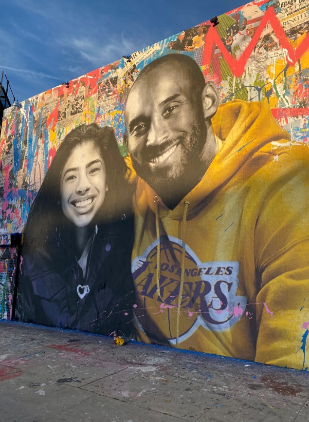 PHOTO Amazing Kobe Bryant Gianna Mural In LA