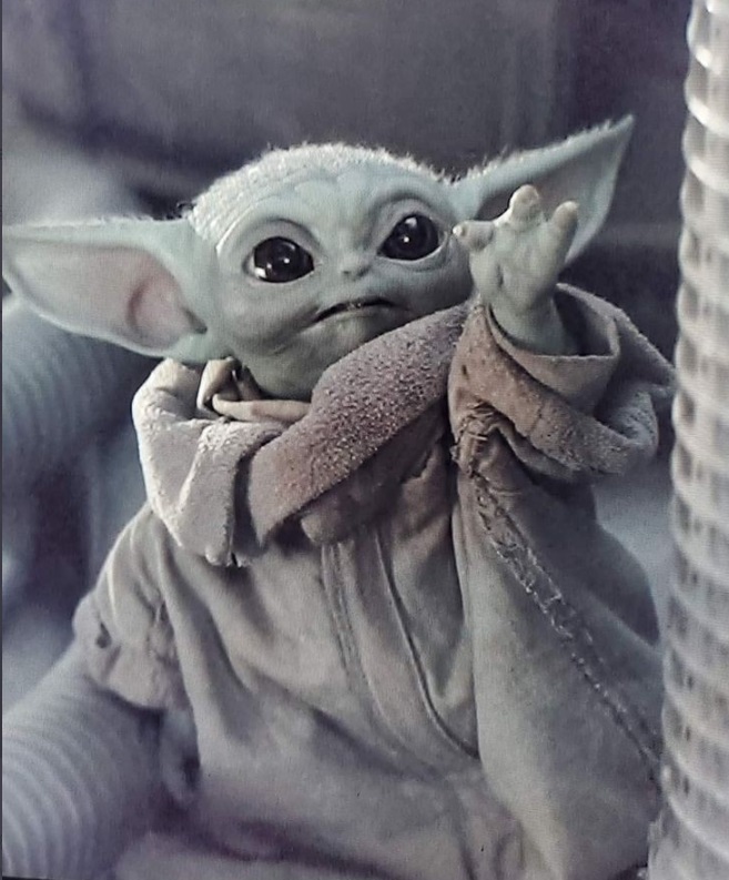 PHOTO Baby Yoda Only Has 3 Fingers