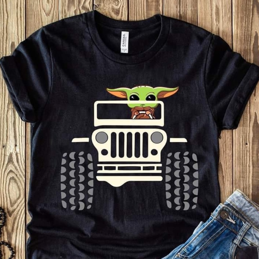 PHOTO Baby Yoda Riding In A Jeep T-Shirt