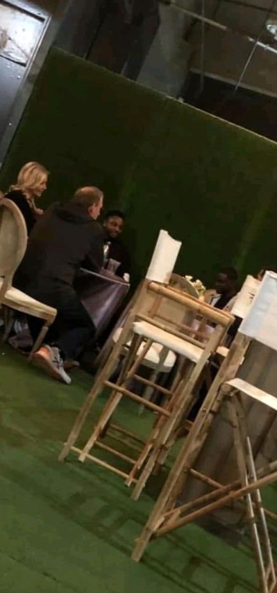 PHOTO Darren Collison Eating Dinner With Lakers Owner Jeanie Buss And Kurt Rambis