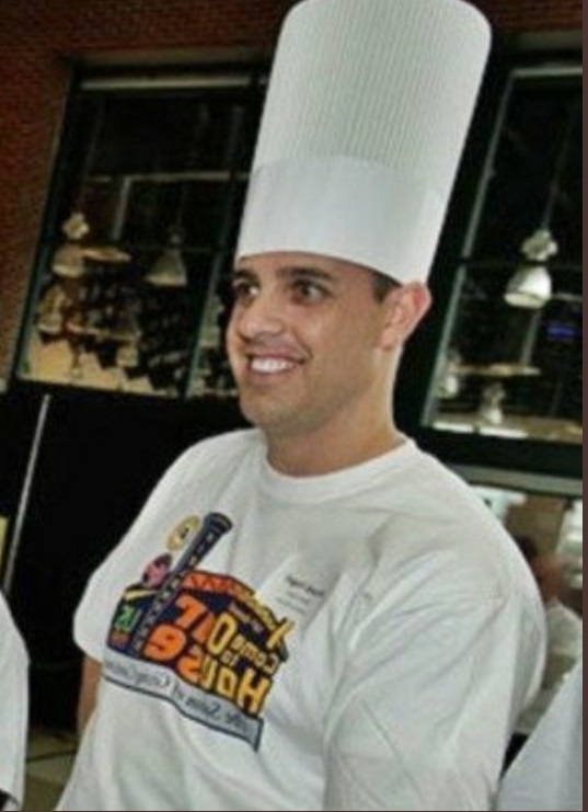 PHOTO Frank Vogel Wearing A Chefs Hat