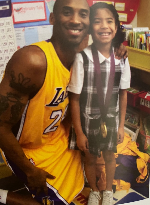 PHOTO Gianna Bryant Brought A Cardboard Cutout Of Her And Kobe To Her Career Day At School