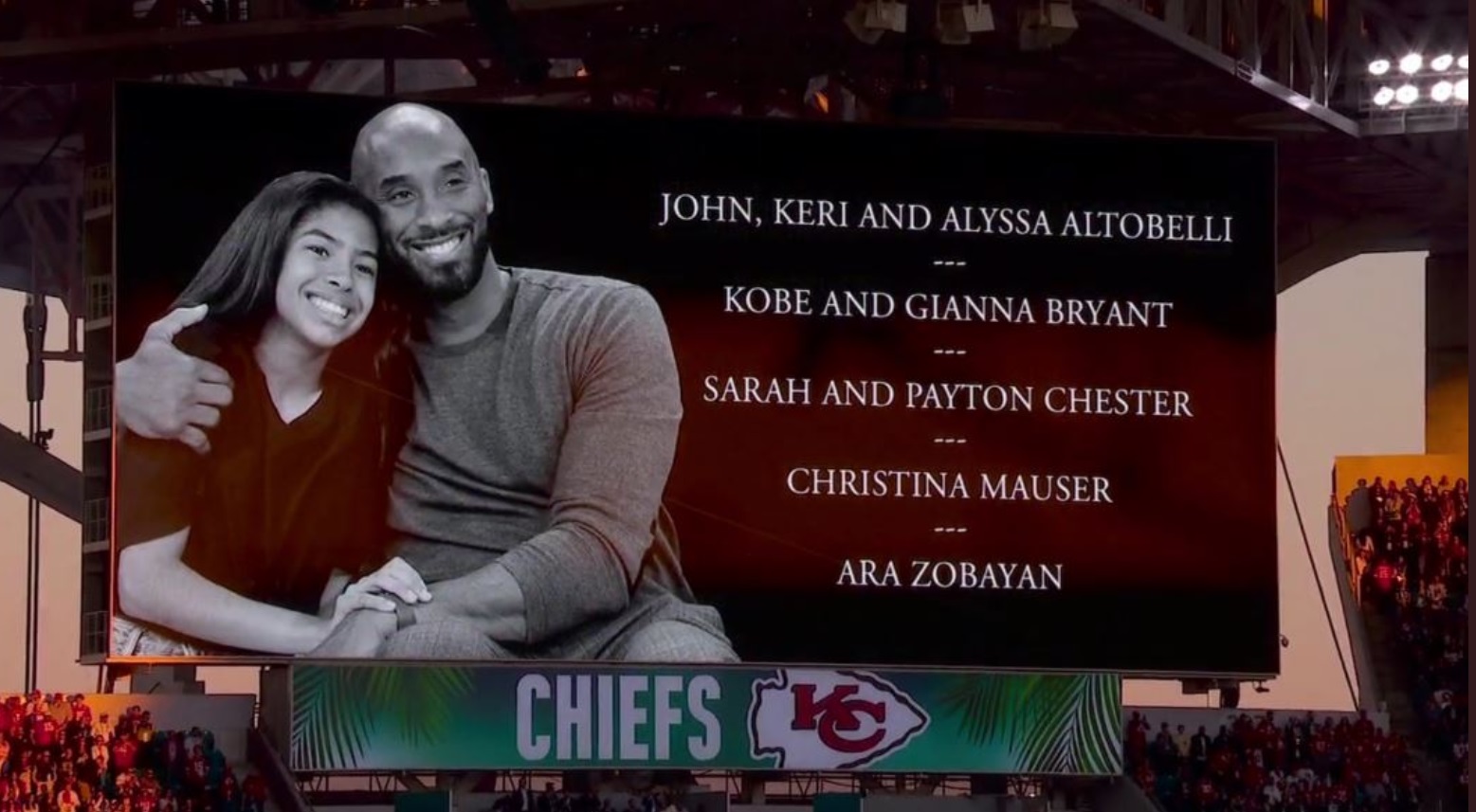 PHOTO Kobe And Gianna Shown On The Videoboard At Super Bowl 54 In Miami