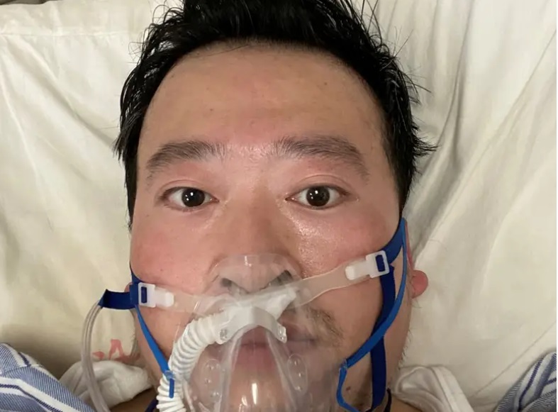 PHOTO Chinese Doctor Li Wenliang Was Using Breathing Device In Hospital With Corona Virus Before He Passed