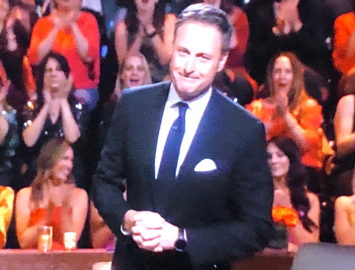 PHOTO Chris Harrison On The Bachelor's Over Promising Face