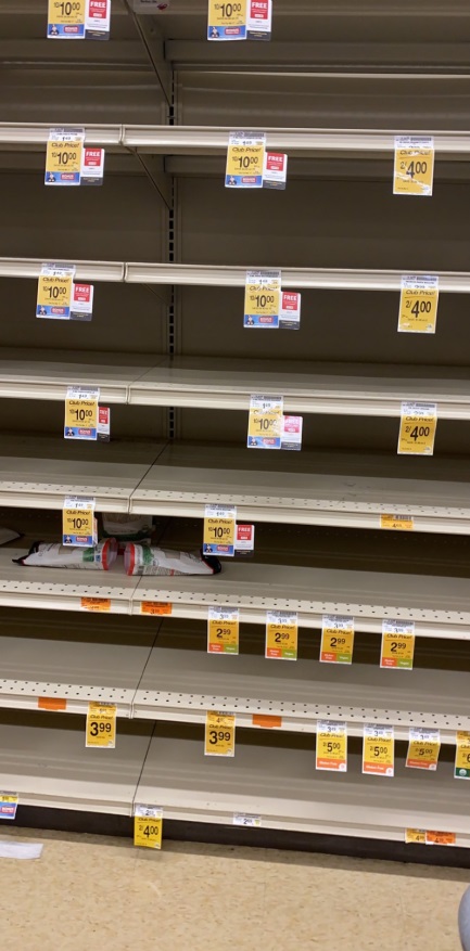 PHOTO Every Isle At Safeway In Oklahoma Empty Due To Corona Virus Outbreak