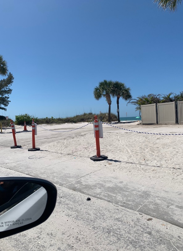 PHOTO Florida Beaches Ropped Off And Closed Due To Corona Virus