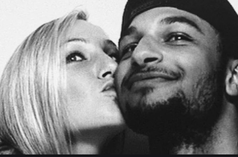 PHOTO Jamal Murray's Girlfriend Kissing Him