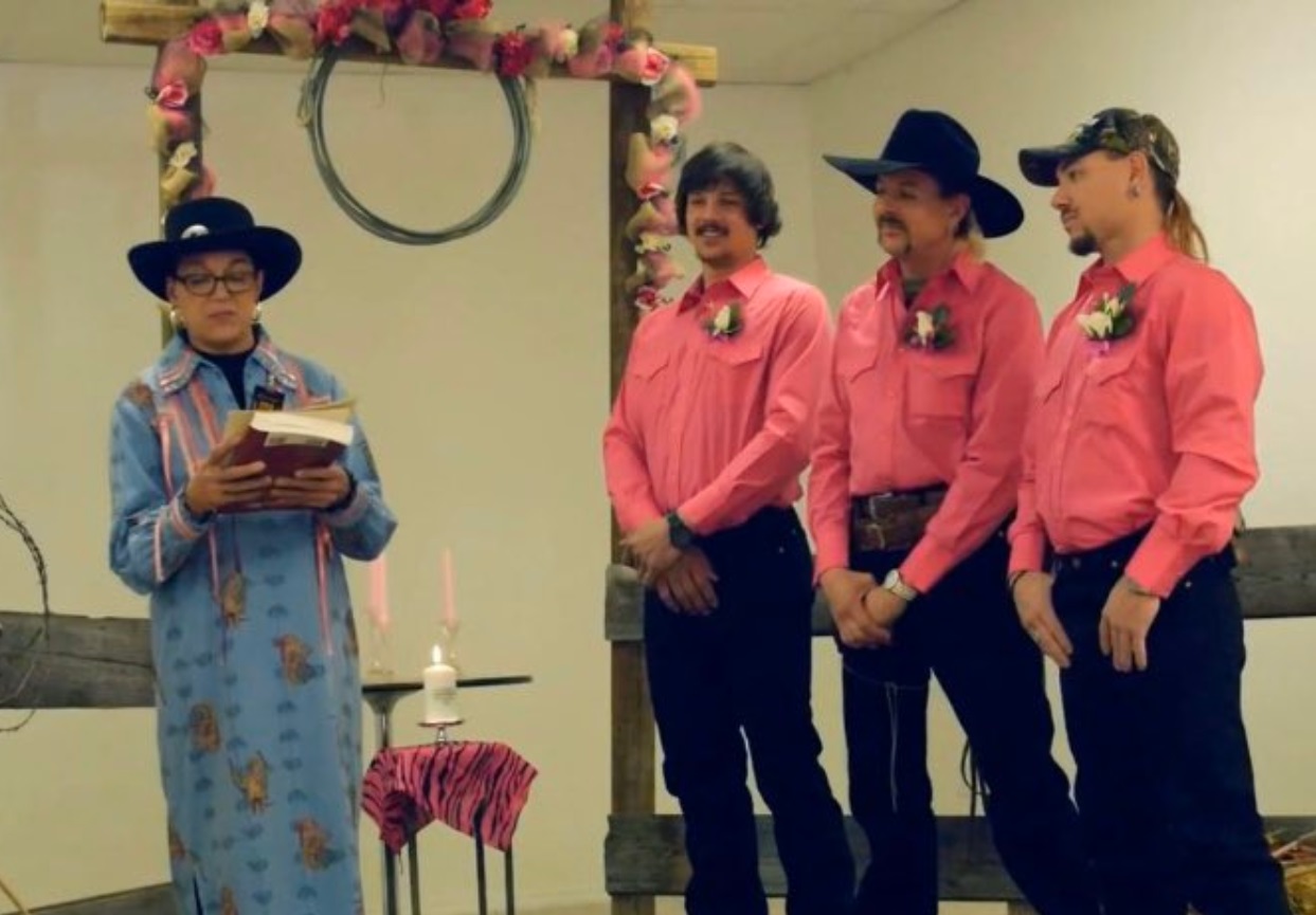 PHOTO Joe Exotic Getting Married To Hillbilly