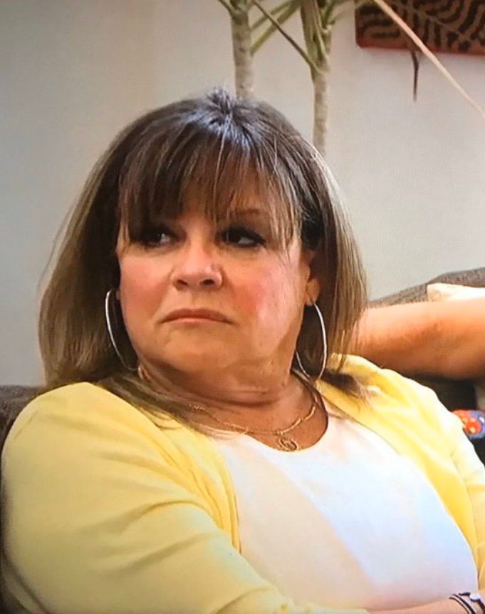 PHOTO Peter's Mom Giving Dirty Side Eye On The Bachelor