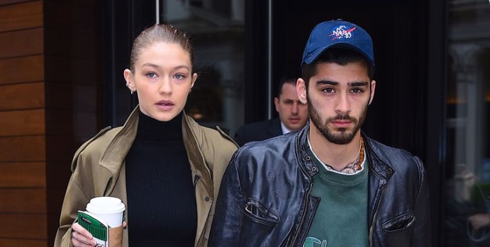 PHOTO Gigi Hadid Walking Around New York 20 Months Pregnant