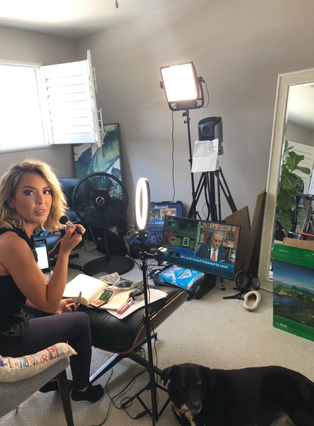 PHOTO Hot NFL Reporter Sets Up Budget Studio In Her House For NFL Draft