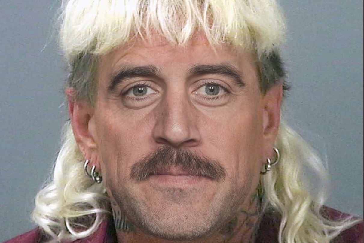 PHOTO Joe Exotic With Aaron Rodgers' Face