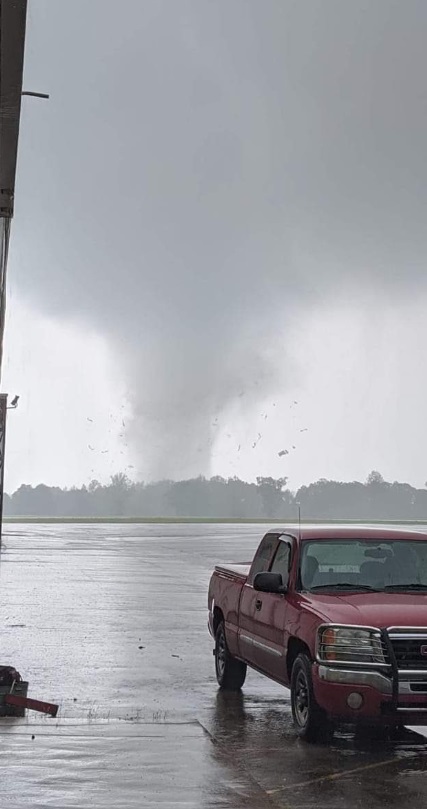 PHOTO Scary And Deadly Looking Tornado Near Troy Alabama