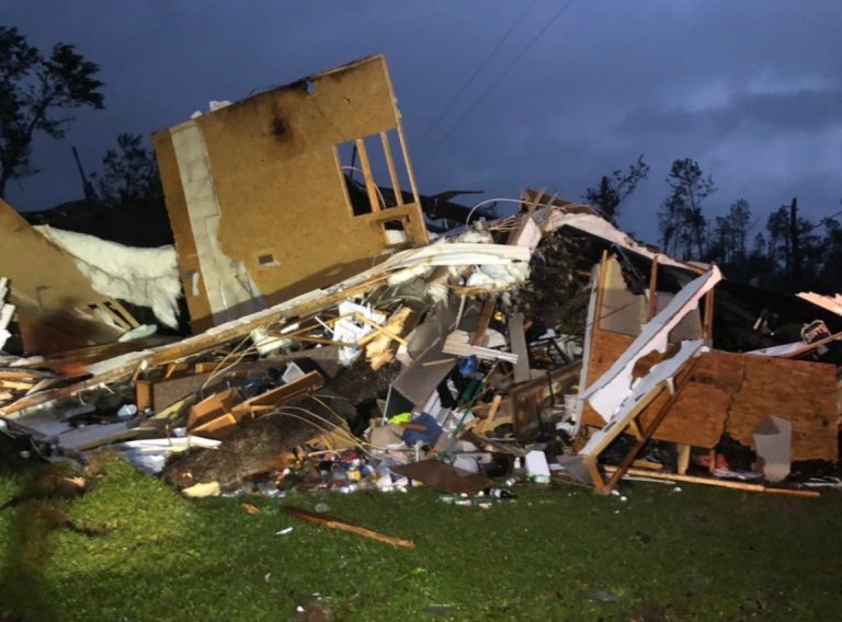 PHOTO Soso Mississippi Leveled By Tornado And Trees In The 