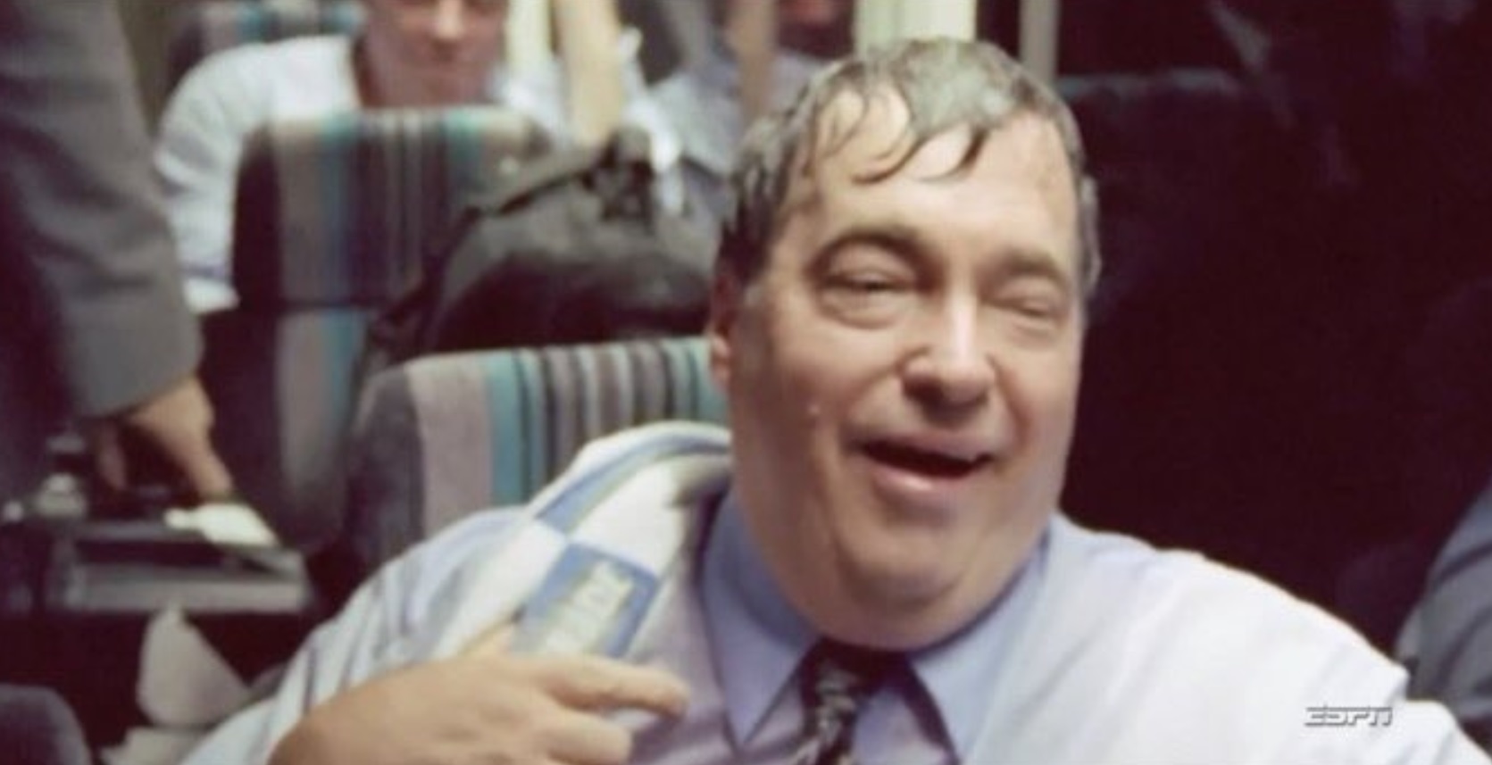 PHOTO Jerry Krause Covered In Champagne On Bulls Team Bus