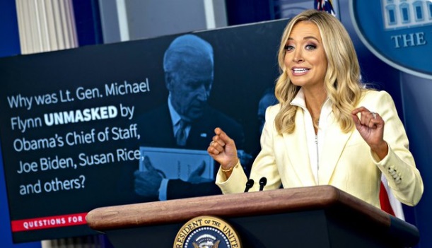 PHOTO Kayleigh McEnany Showing Powerpoint Presentation To White House Media