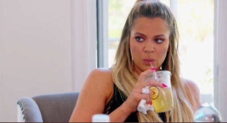 PHOTO Khloe Kardashian Side Eye While Sipping Lemonade