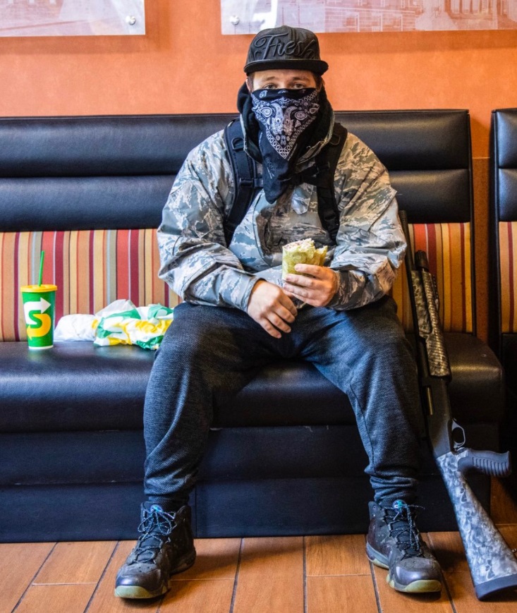 PHOTO Man Walks Into Subway With A Shotgun To Order A Veggie Wrap Sandwich