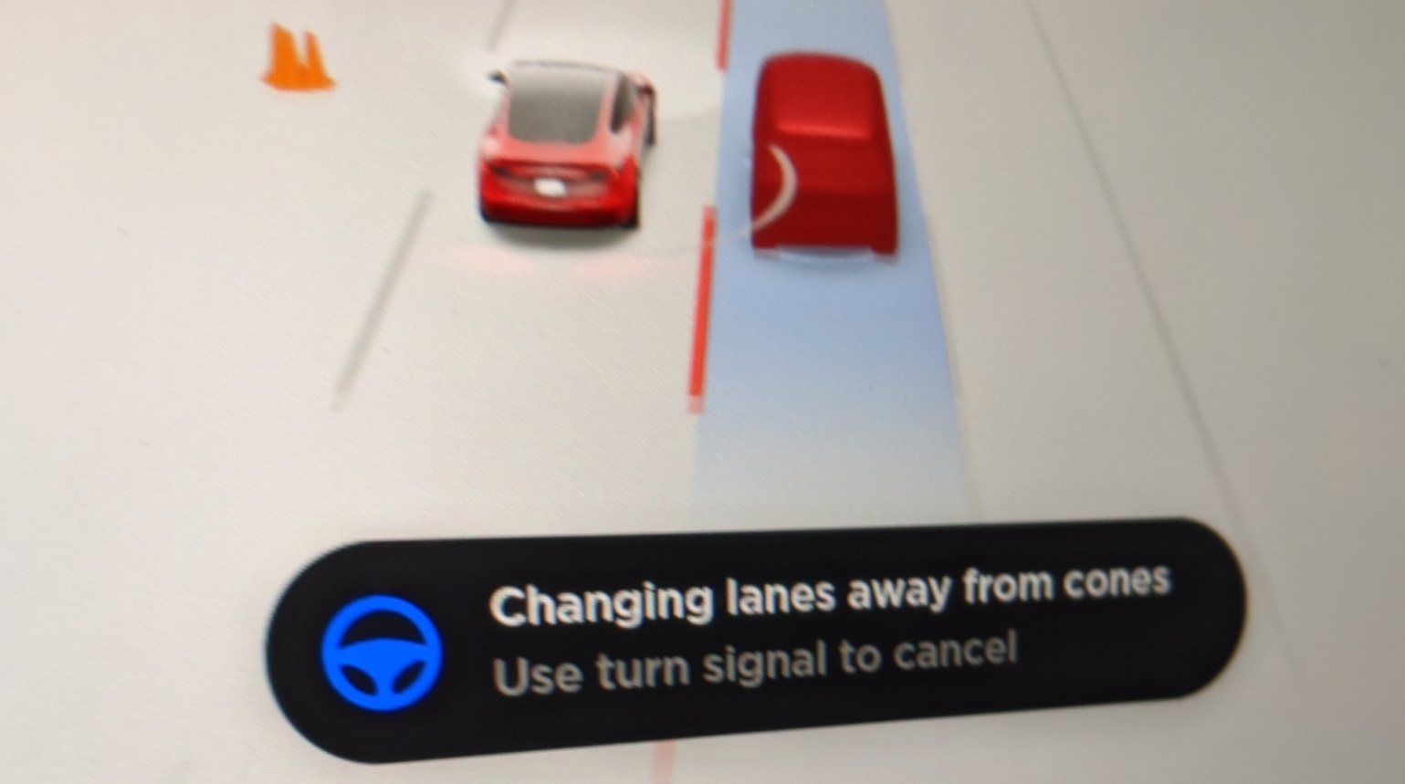 PHOTO Tesla Does Amazing Job Of Changing Lanes Away From Cones