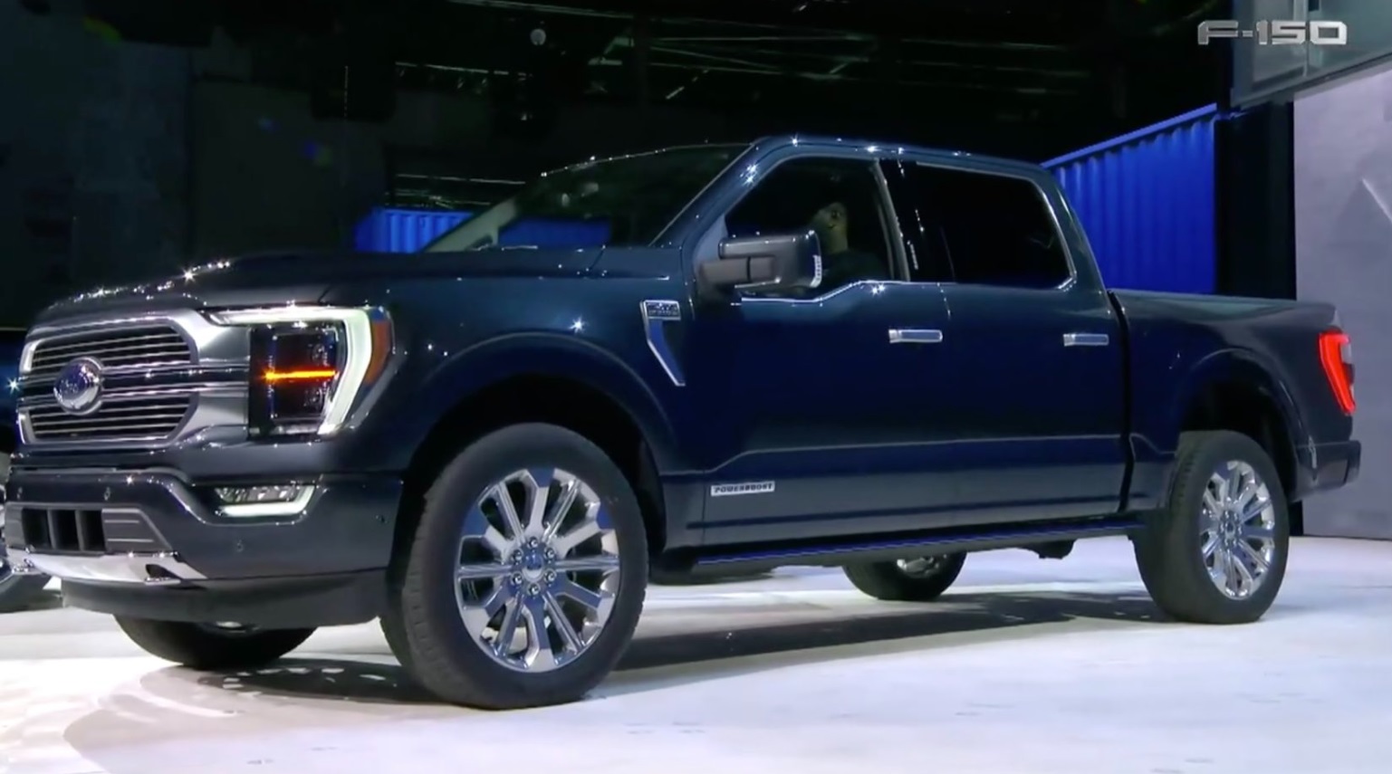 PHOTO Close Up Of The All New Ford F-150 In Blue