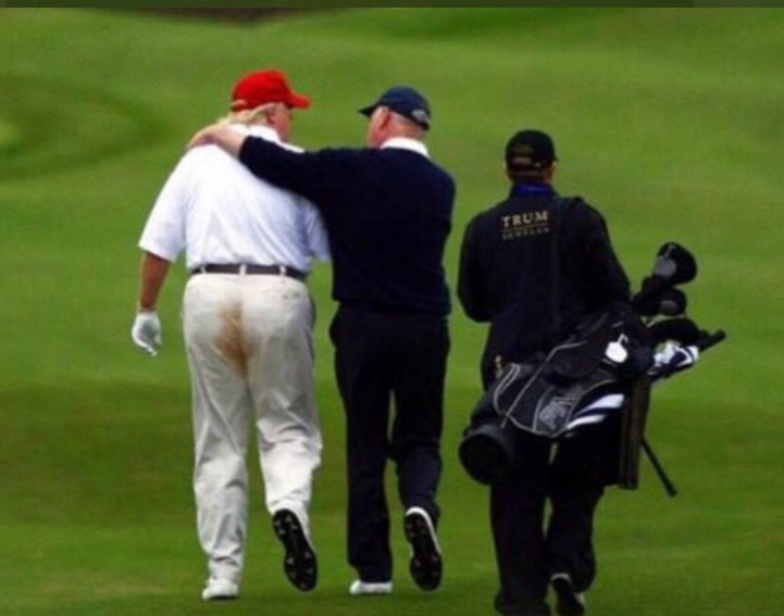 PHOTO Donald Trump Got Dirt On The Back Of His Off White Pants While Golfing And It Looked Like Poop