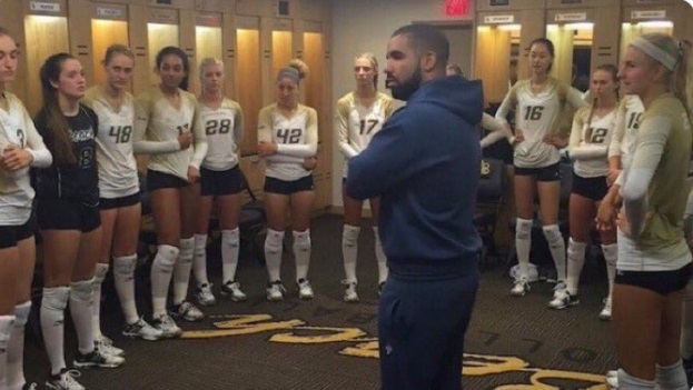 PHOTO Drake Giving Women's Volleyball Team A Pep Talk