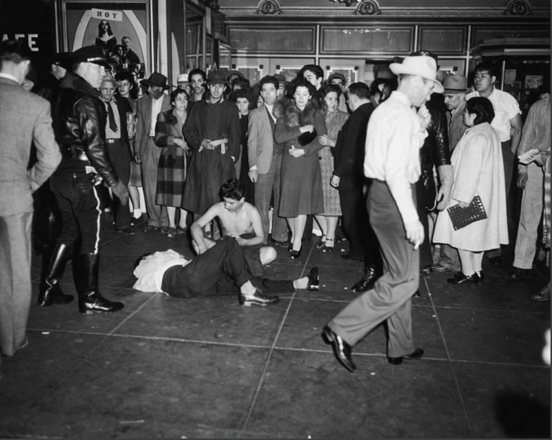 PHOTO Latinos Attacked In Downtown Los Angeles Sparking Zoot Suit Riots In 1943