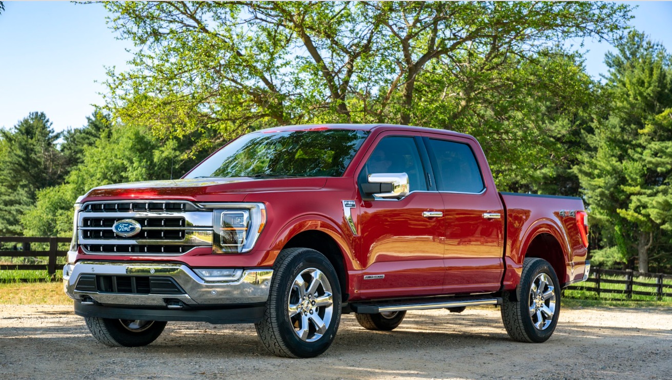 PHOTO New 2021 Ford F-150 Looks Beautiful And Shiny In Red