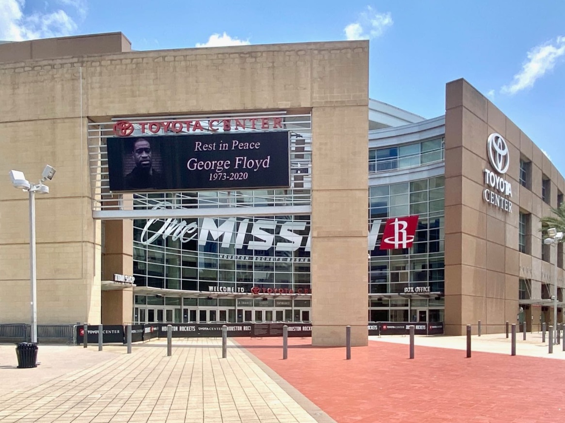 PHOTO Rest In Peace George Floyd Sign On Toyota Center In Houston