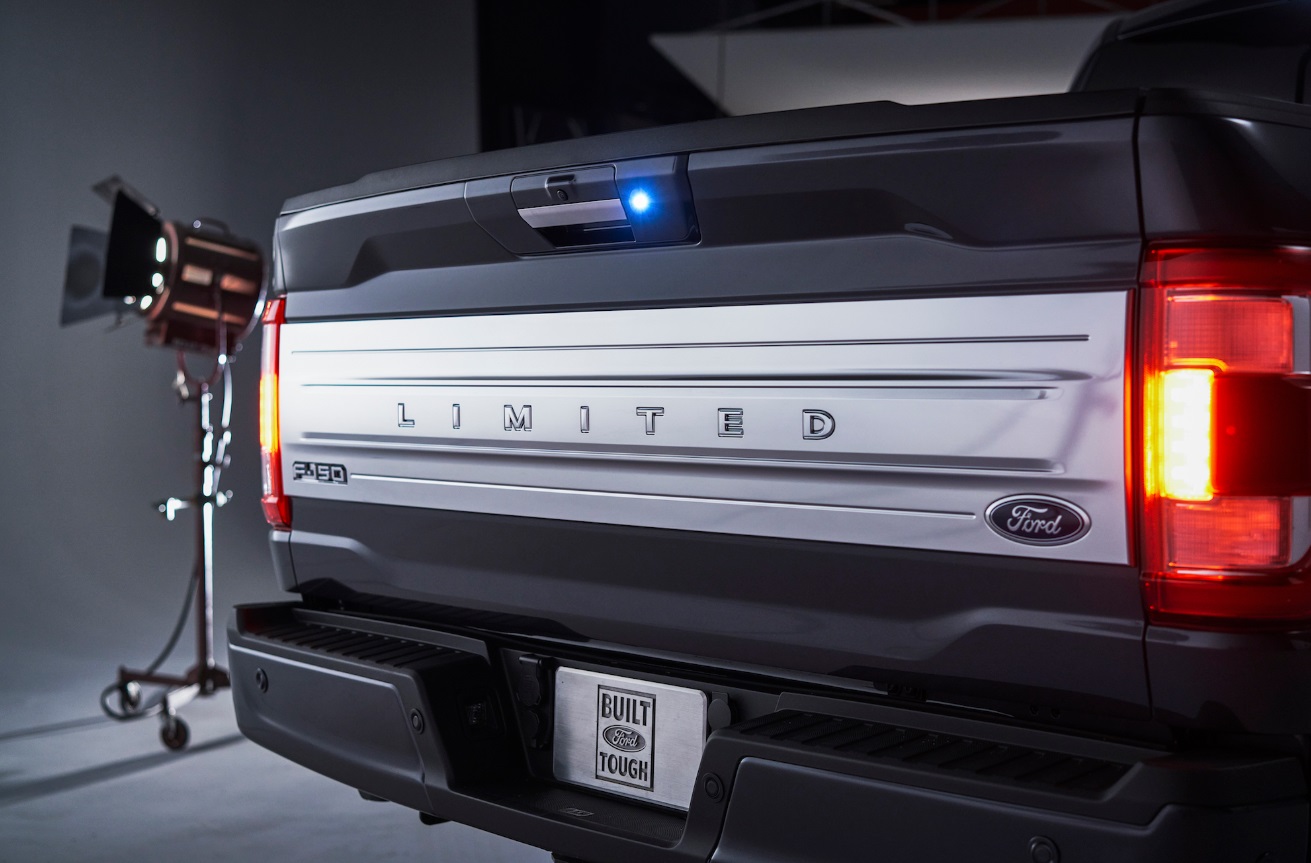 PHOTO The Back Of The 2021 Ford F-150 Looks Unbelievable