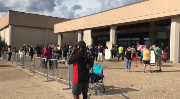 PHOTO Voters Lock Outside Expo Center In Louisville When They Were In Line At 6PM