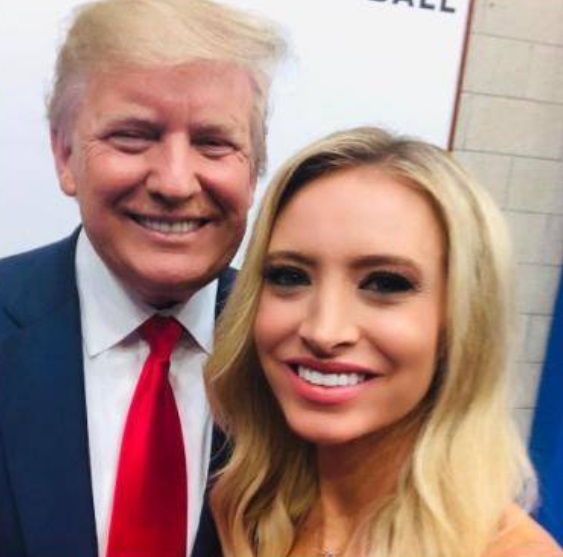 PHOTO Kayleigh McEnany Enjoying Being Close To Donald Trump