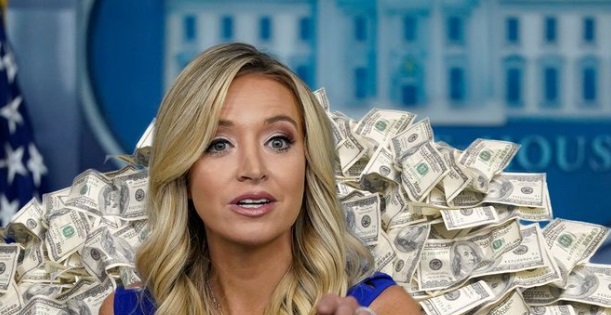 PHOTO Kayleigh McEnany Floating In Money