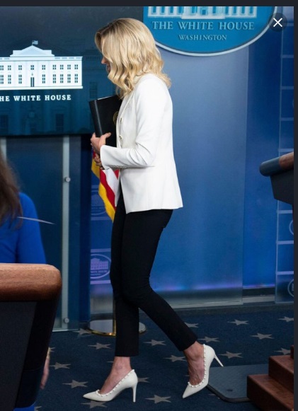 PHOTO Kayleigh McEnany's High Heels Are So Tight They're Crushing Her Ankles