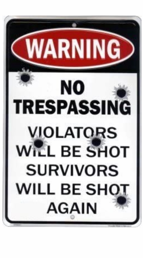 PHOTO Patricia McCloskey No Trespassing Violators Will Be Shot Sign