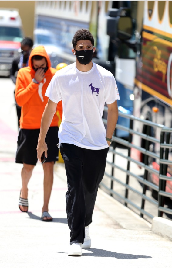 PHOTO Devin Booker Wearing A Goat T-Shirt