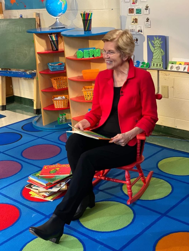 PHOTO Elizabeth Warren Spells Out DBFH With Block Letters