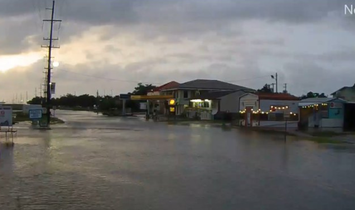 PHOTO Houses Underwater In Cameron Louisiana