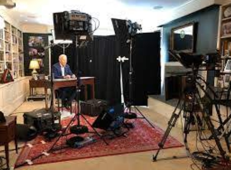 PHOTO Joe Biden Decorated His Basement In Delaware