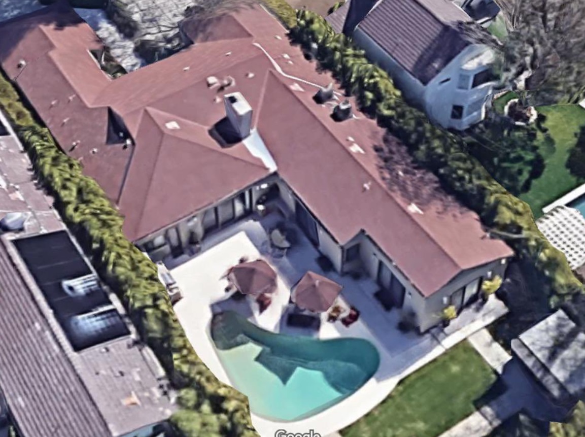 PHOTO Kamala Harris' 5 Million Home Looks Like A Palace